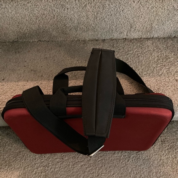 Like New! Nuo Hardshell Laptop Bag - Picture 8 of 8